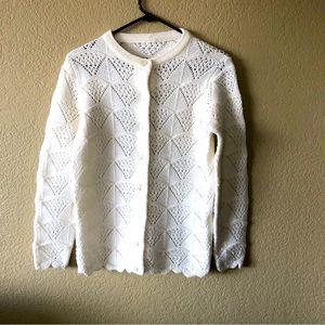 50’s White  Cardigan Size S/M